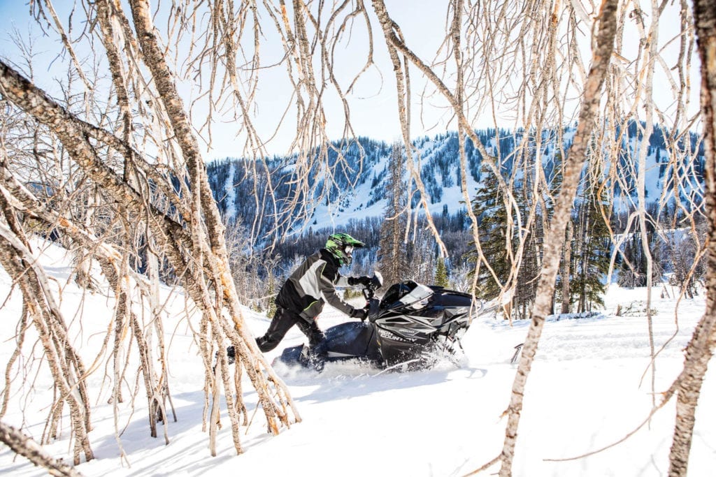 2019 Arctic Cat Hybrides Snowmobiles