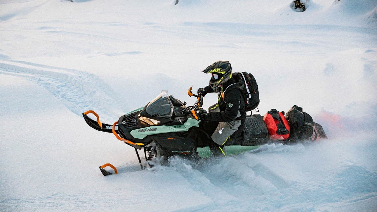 2024-Ski-Doo-Expedition