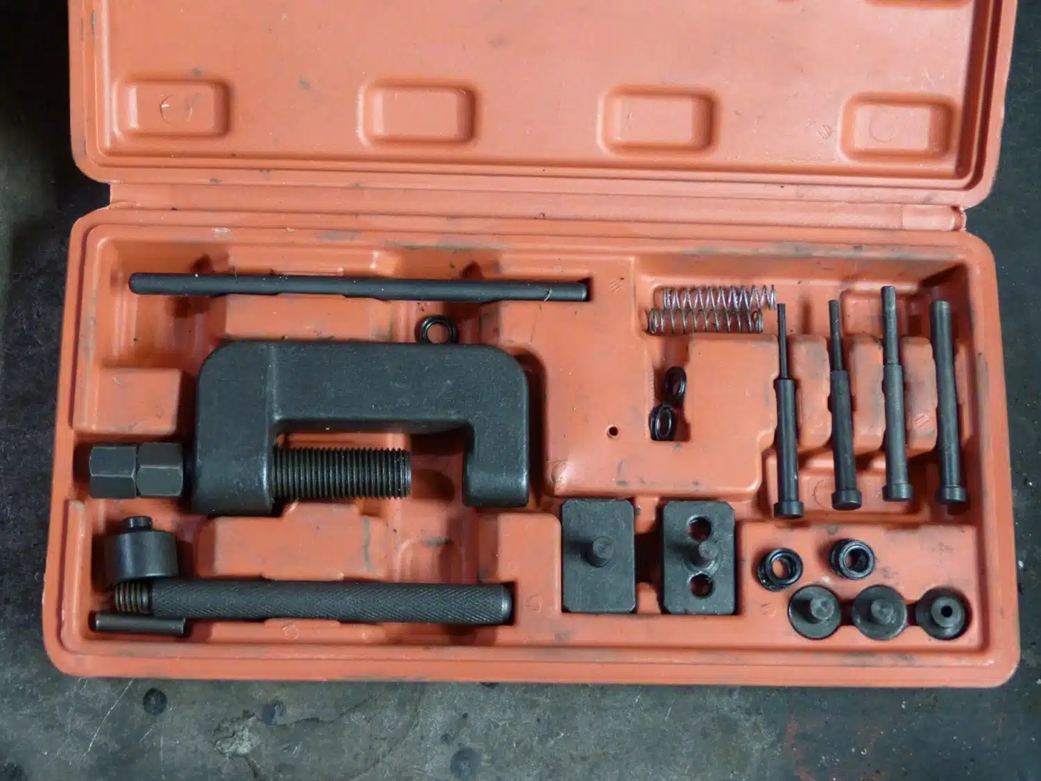 motorcycle chain repair