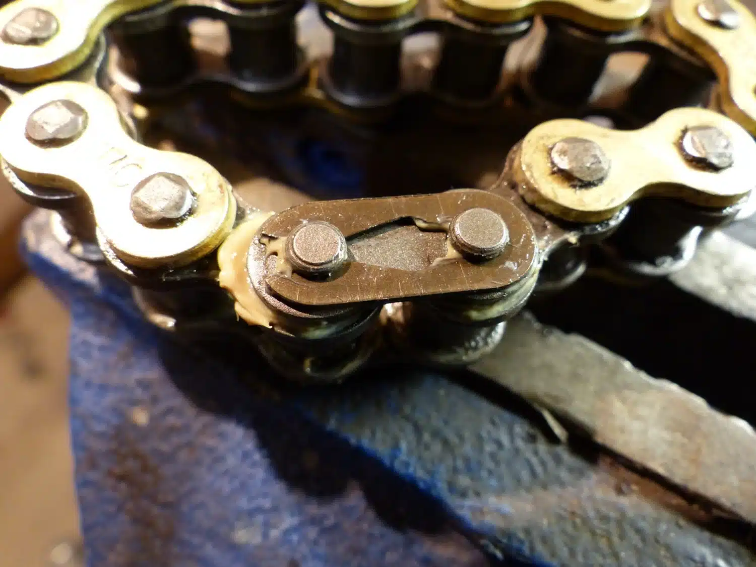 motorcycle chain repair