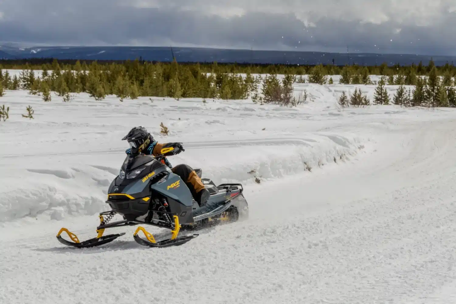 Review of the 2026 Ski-Doo MXZ XRS 600