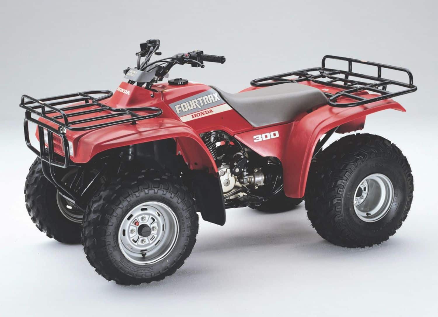 Photo 4 The 1988 FourTrax 300 4x4 Sales leader  – grande taille