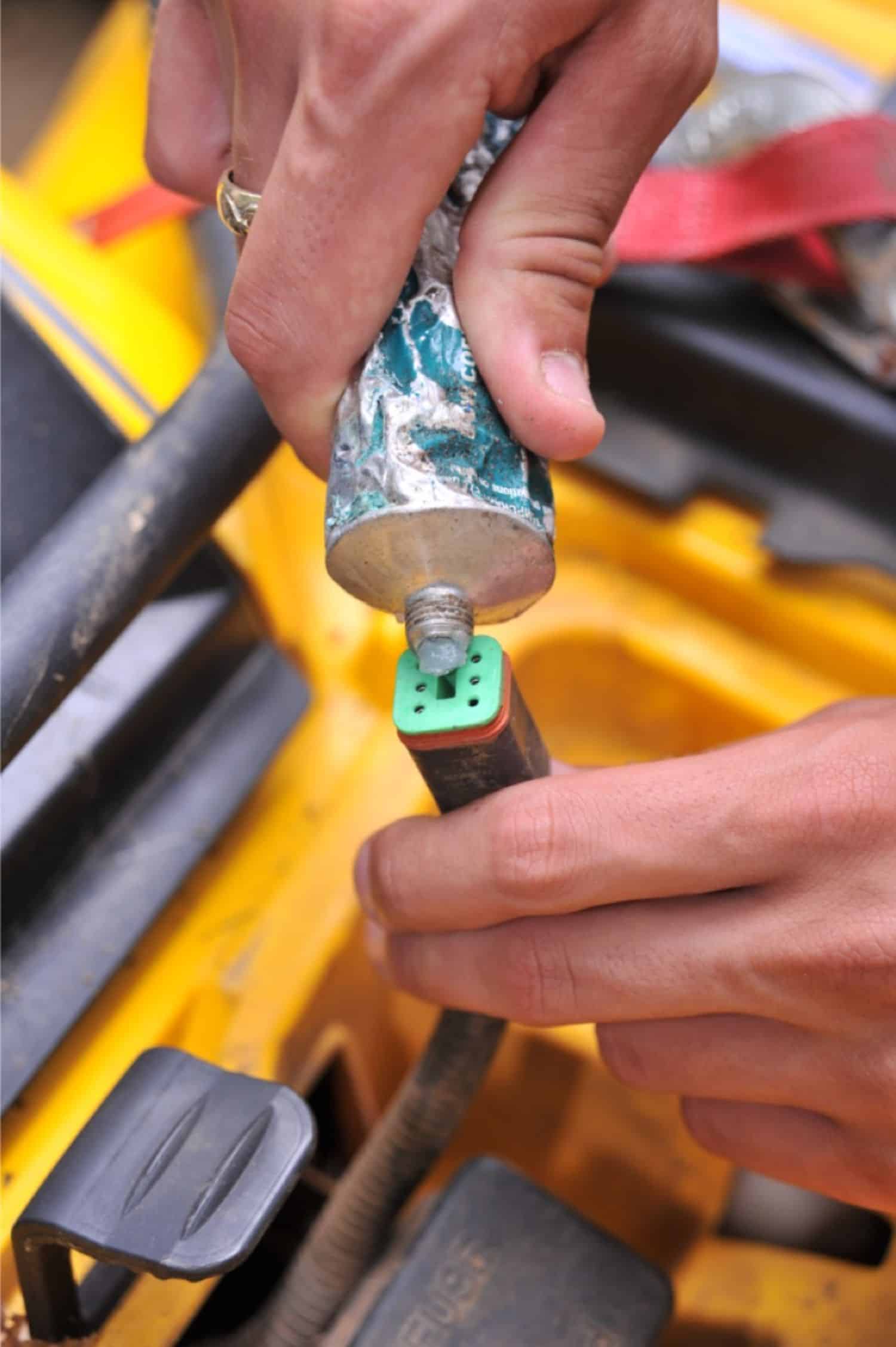 Dielectric grease is very easy to apply