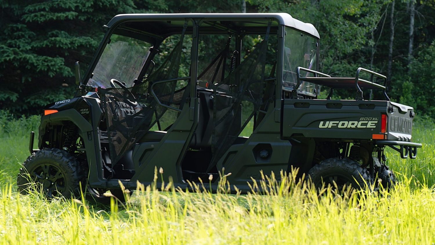 Additional accessories were present on our test vehicle.