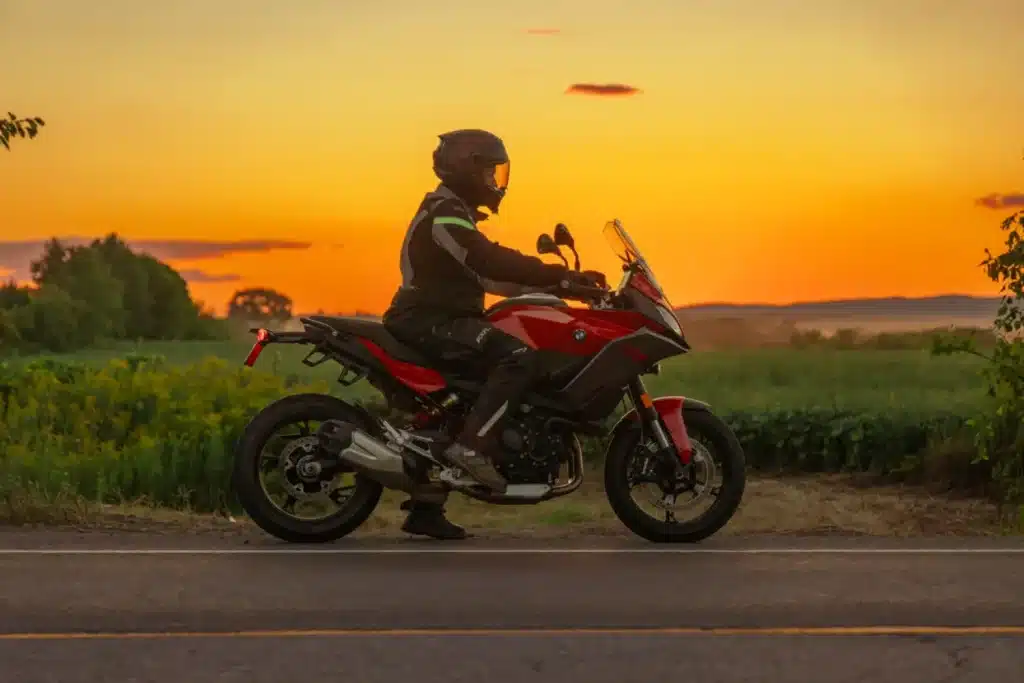 Test of the 2025 BMW F 900 XR