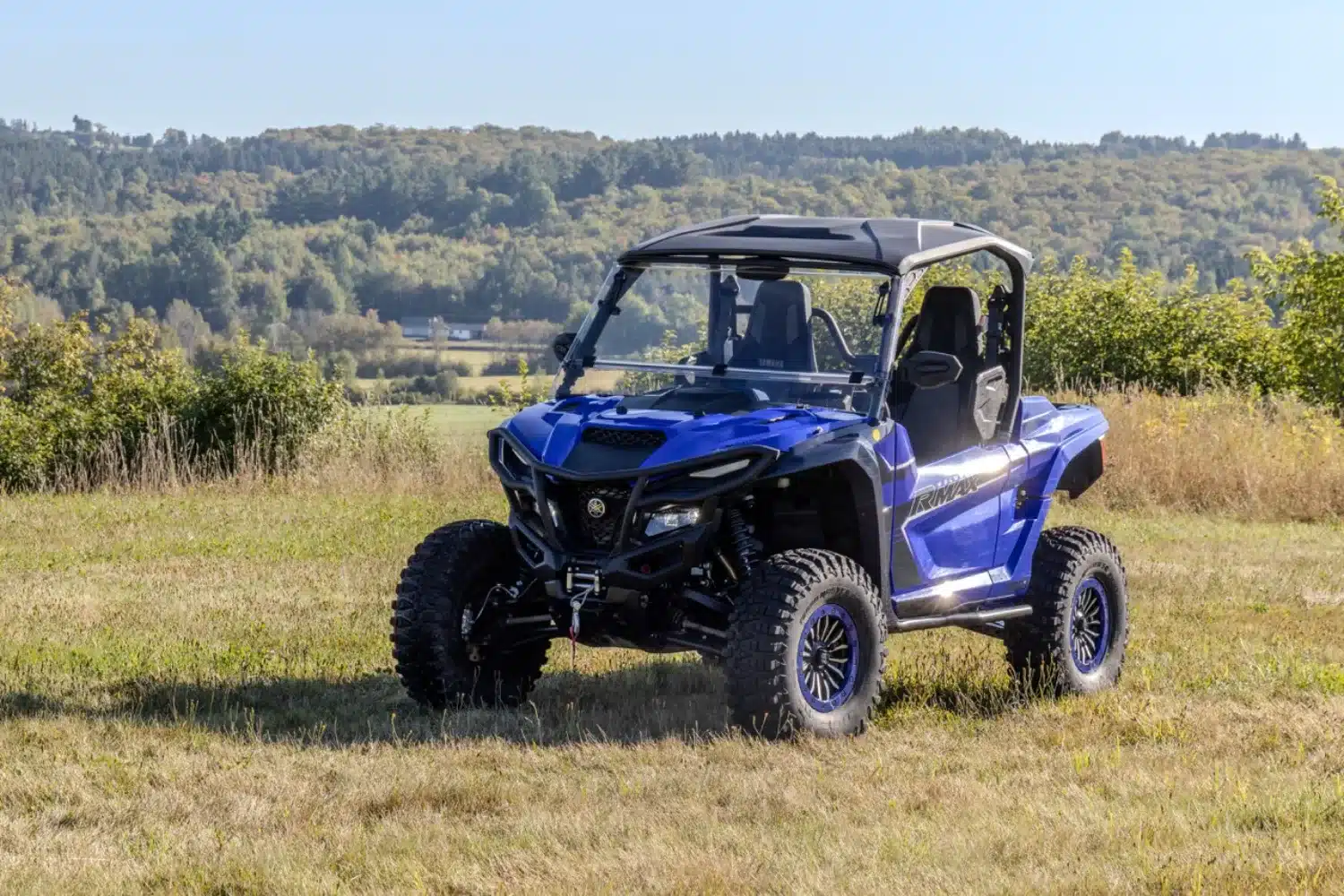 The RMAX 1000 Sport comes in the exclusive Yamaha blue color. Yamaha Wolverine RMAX2 1000 Sport