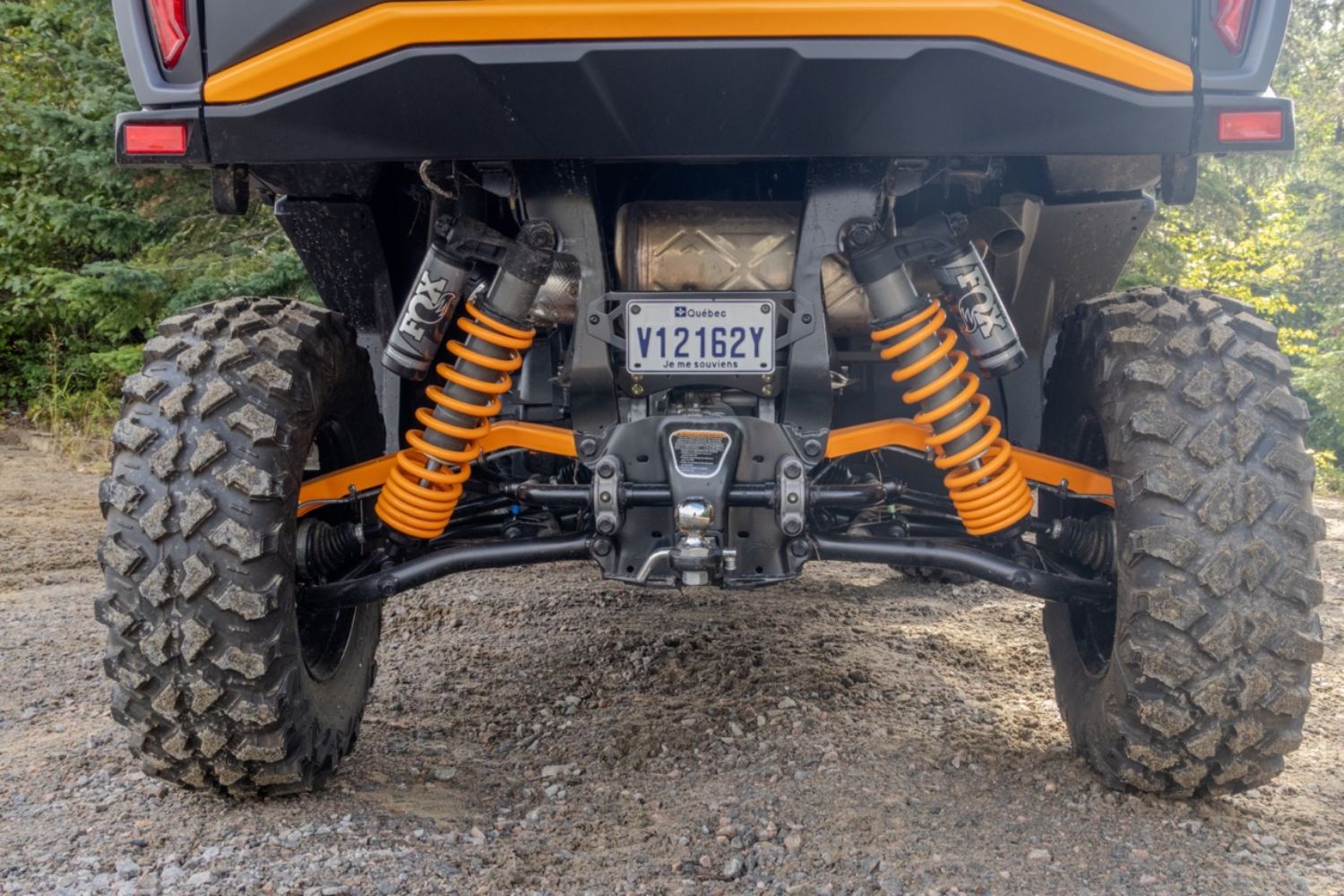 Rear suspension of the Commander 1000R XT-P