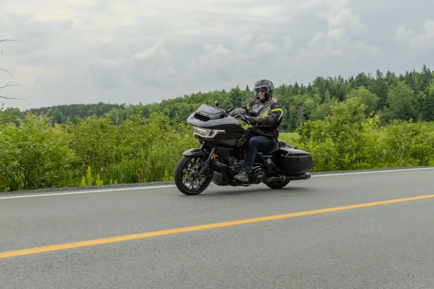 Driving brings about a state of alertness that leads to exceptional mental clarity.