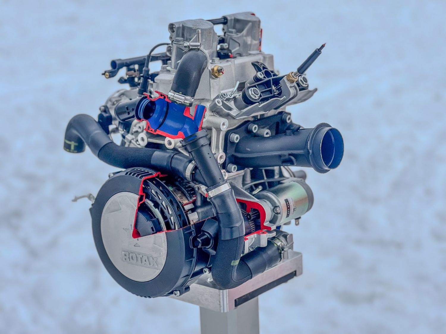The 600 RR engine in cross-section