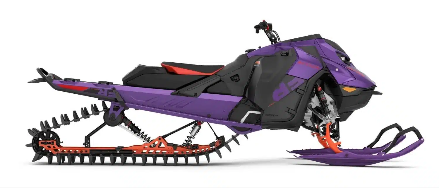 Photo 2: 2027 Ski-Doo Freeride