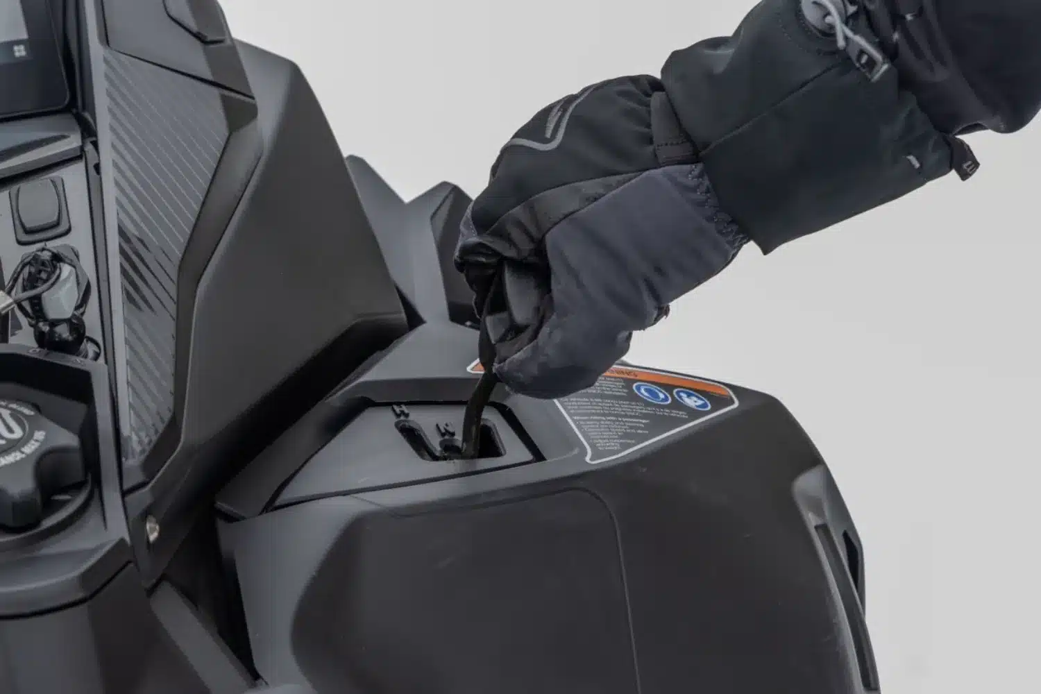 The LYNX Commander RE transmission with its 2 gears