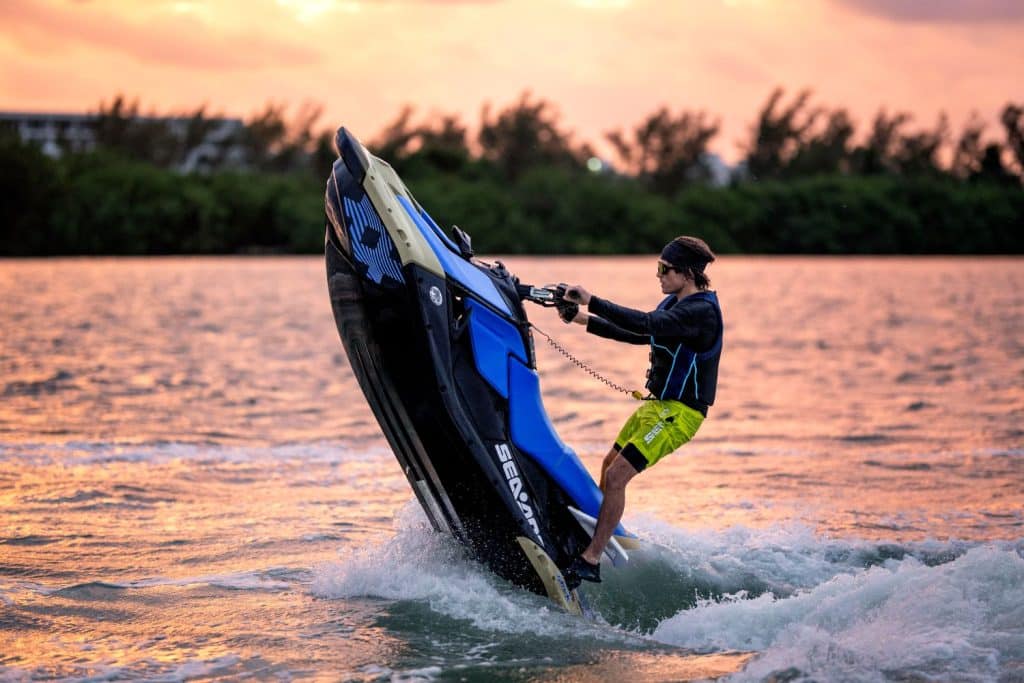 It's always a pleasure to do wheelies with the Trixx.