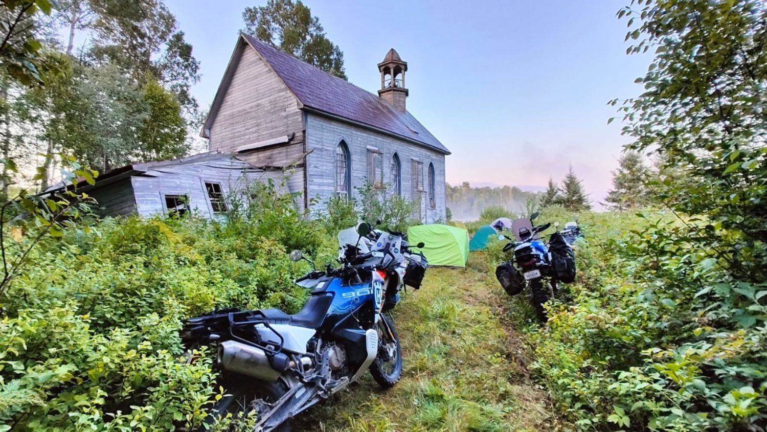 The old church at Hunter’s Point is still standing!